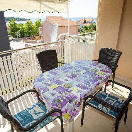 Apartments & Rooms Peranic Novalja Exterior foto
