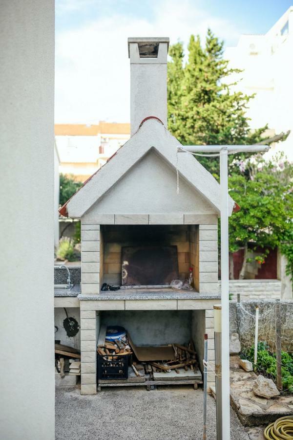 Apartments & Rooms Peranic Novalja Exterior foto